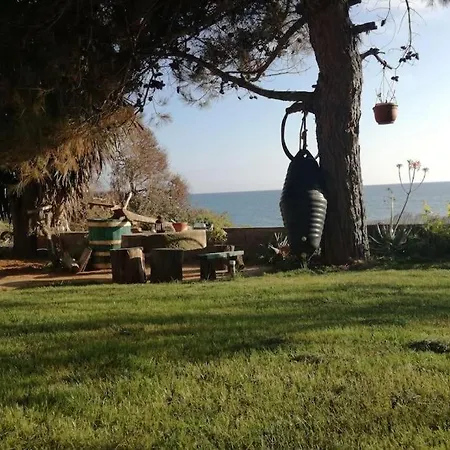 Corfu Sea Front Apartment, The Nest 度假居 Ágios Matthaíos